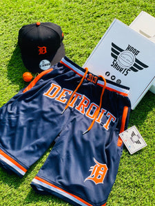 313 (Detroit Shorts) Away